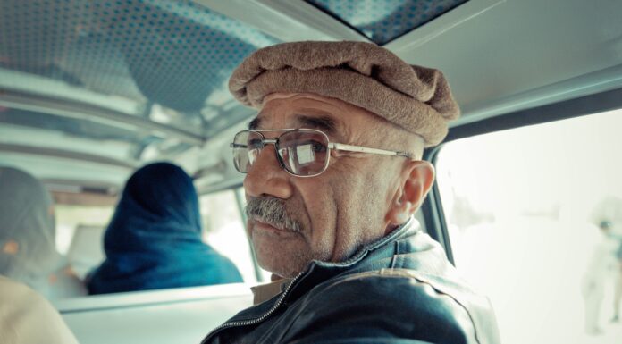 Kurtki skórzane dla kobiet – jak dobrać odpowiedni fason do swojej sylwetki? Kurtki skórzane dla kobiet - jak dobrać odpowiedni fason do swojej sylwetki?