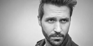 5. "Nowoczesne trendy w projektowaniu kurtki skórzanej - co jest w modzie w tym sezonie?"