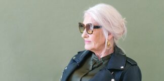 Kurtki skórzane w kolorze - jak dobrać barwę do swojego typu urody?"