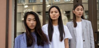 Jakie są różnice między kurtkami puchowymi z naturalnym puchem, a tymi z puchem syntetycznym?