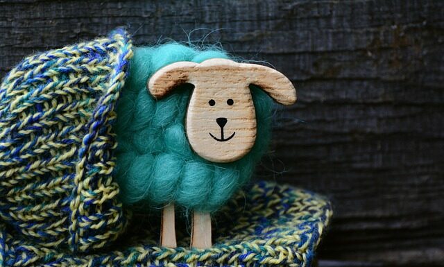 Co oznacza skarpetka na klamce?