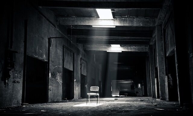 Jaka maska na bardzo zniszczone włosy?