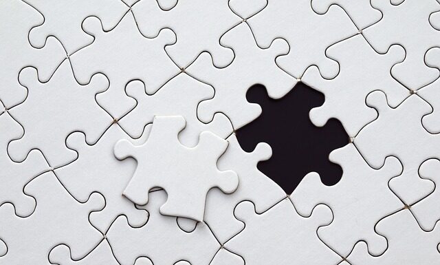 Do czego pasuje szara torebka? Do czego pasuje szara torebka?