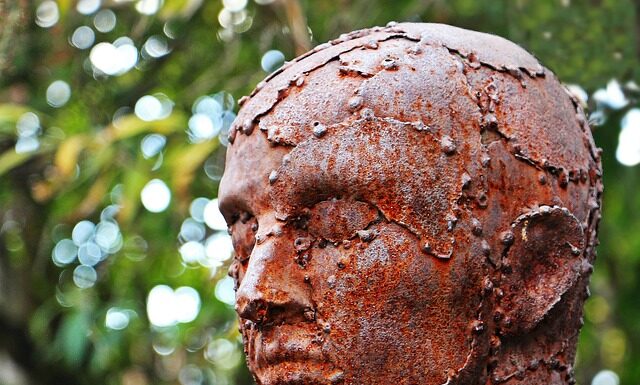 Czym się różni replika od oryginału? Czym się różni replika od oryginału?