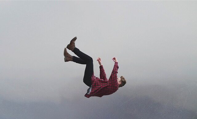 Co zrobić żeby biała koszula nie Prześwitywała? Co zrobić żeby biała koszula nie Prześwitywała?