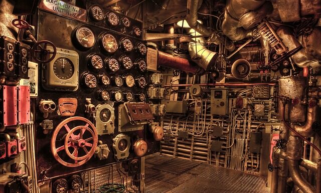 Co zamiast marynarki damskiej na wesele?