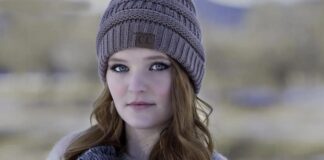 Czapki robione na drutach